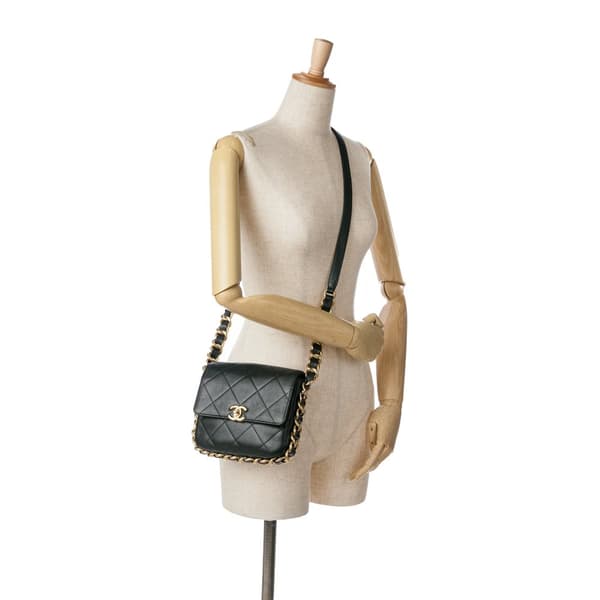 Pre-owned Chanel Small Quilted Calfskin Framing Chain Flap Black