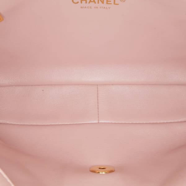 Pre-owned Chanel CC Quilted Lambskin Embellished Chain Flap Pink