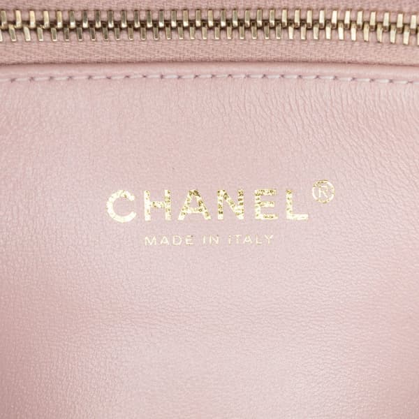 Pre-owned Chanel CC Quilted Lambskin Embellished Chain Flap Pink