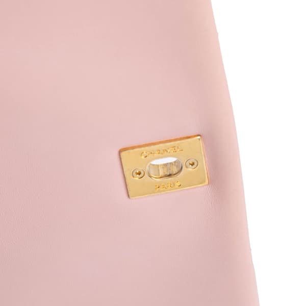 Pre-owned Chanel CC Quilted Lambskin Embellished Chain Flap Pink