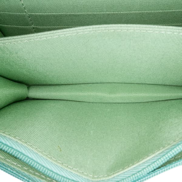 Pre-owned Chanel Mini CC Quilted Lambskin Wallet On Chain Green