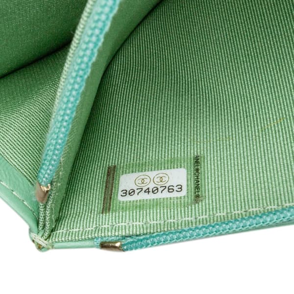 Pre-owned Chanel Mini CC Quilted Lambskin Wallet On Chain Green