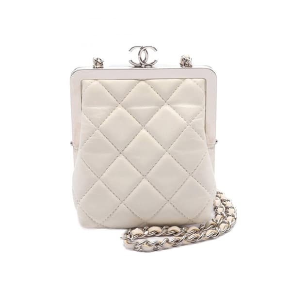 Pre-owned Chanel Lambskin and Acrylic Kiss Clutch with Chain White