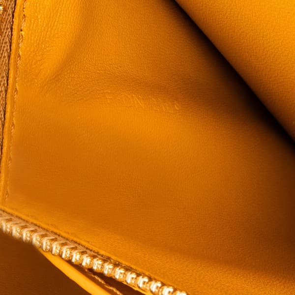 Pre-owned Celine Medium Calfskin Classic Box Brown
