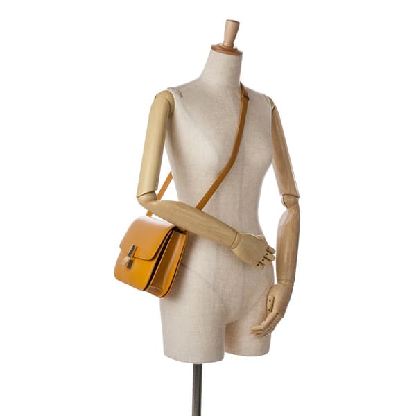 Pre-owned Celine Medium Calfskin Classic Box Brown