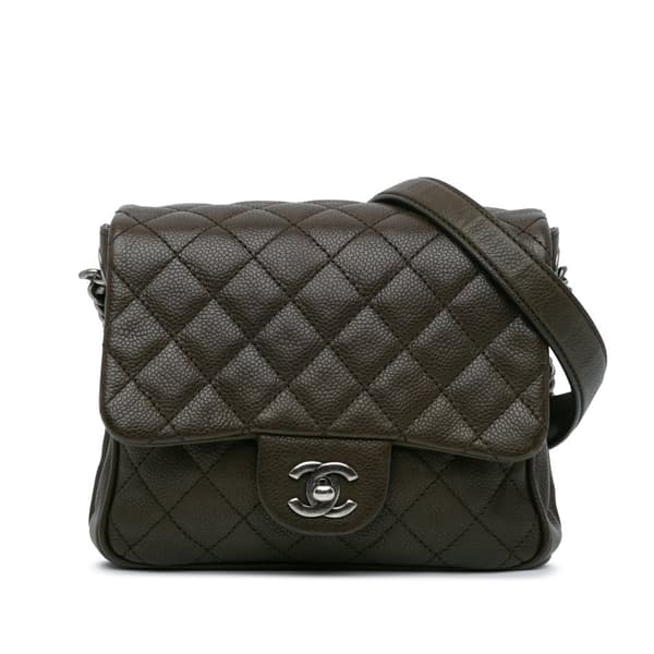 Pre-owned Chanel CC Quilted Caviar Crossbody Brown