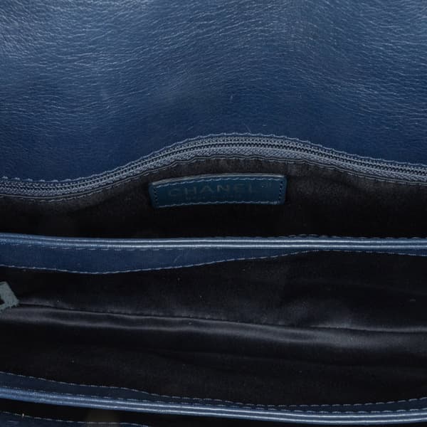 Pre-owned Chanel Medium Stitched Calfskin Citizen Flap Blue
