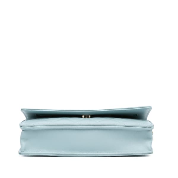 Pre-owned Chanel CC Lambskin Pearl Wallet On Chain Blue