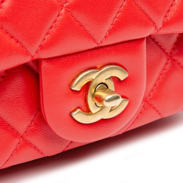 Pre-owned Chanel Mini Square Classic Lambskin Pearl Crush Single Flap Red