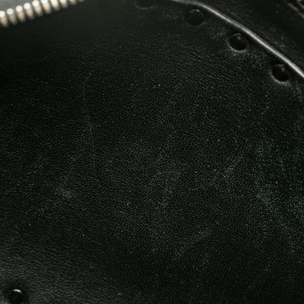 Pre-owned Valentino Grainy Calfskin Rockstud Crossbody Black