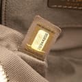 Miniatyrbild 5 av 8: Pre-owned Chanel Small Quilted Goatskin Casual Trip Camera Bag White