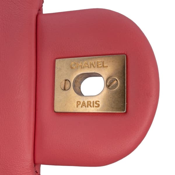Pre-owned Chanel Mini Rectangular Classic Lambskin Pearl Crush Single Flap Pink