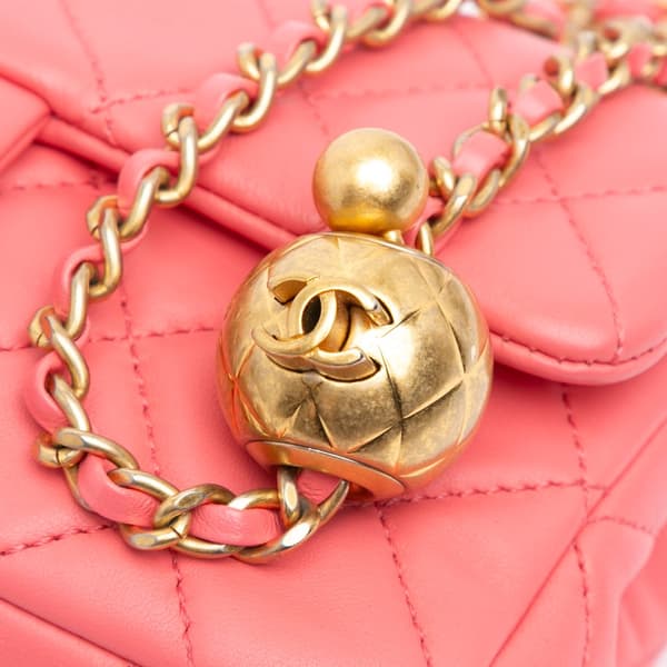 Pre-owned Chanel Mini Rectangular Classic Lambskin Pearl Crush Single Flap Pink