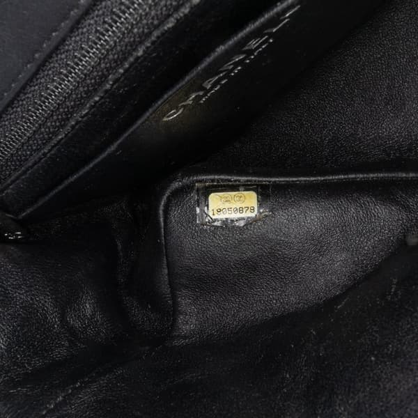 Pre-owned Chanel Mini Square Classic Patent Single Flap Black
