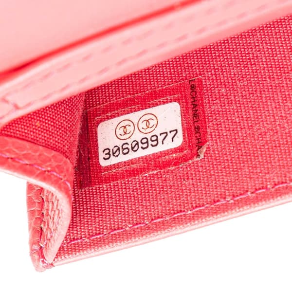 Pre-owned Chanel CC Caviar Camellia Wallet On Chain Pink