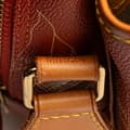 Miniatyrbild 8 av 10: Pre-owned Louis Vuitton Americas Cup Calvi Messenger Bag Orange