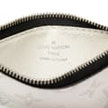 Miniatyrbild 6 av 8: Pre-owned Louis Vuitton Monogram Taigarama Gaston Wearable Wallet White