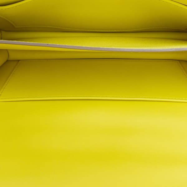 Pre-owned Hermès Epsom Constance Elan 25 Yellow