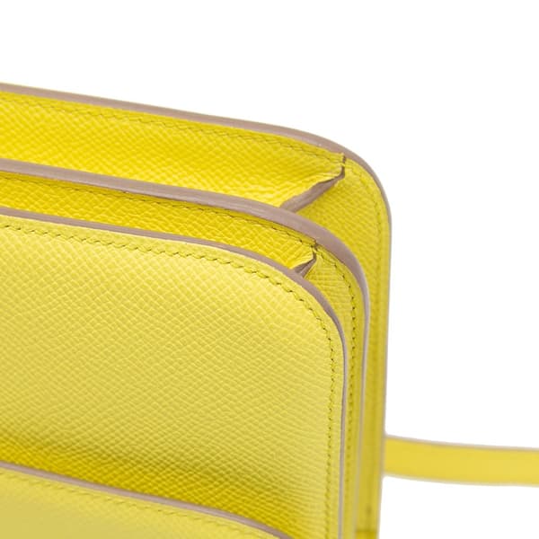 Pre-owned Hermès Epsom Constance Elan 25 Yellow