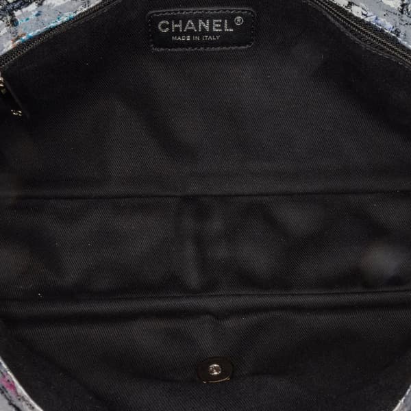 Pre-owned Chanel Medium Calfskin Hand Painted Graffiti Flap White