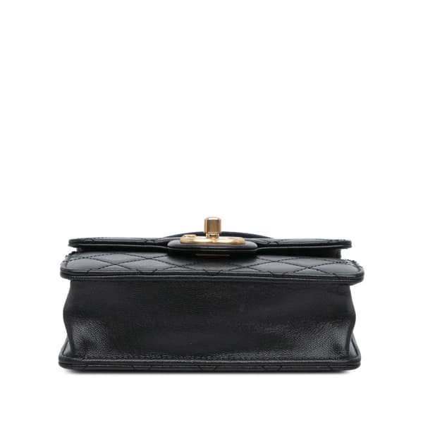 Pre-owned Chanel Small Lambskin Chic Pearls Flap Black