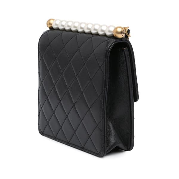 Pre-owned Chanel Small Lambskin Chic Pearls Flap Black
