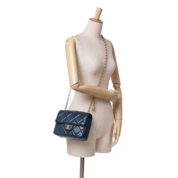 Pre-owned Chanel Mini Square CC Quilted Lambskin Flap Blue