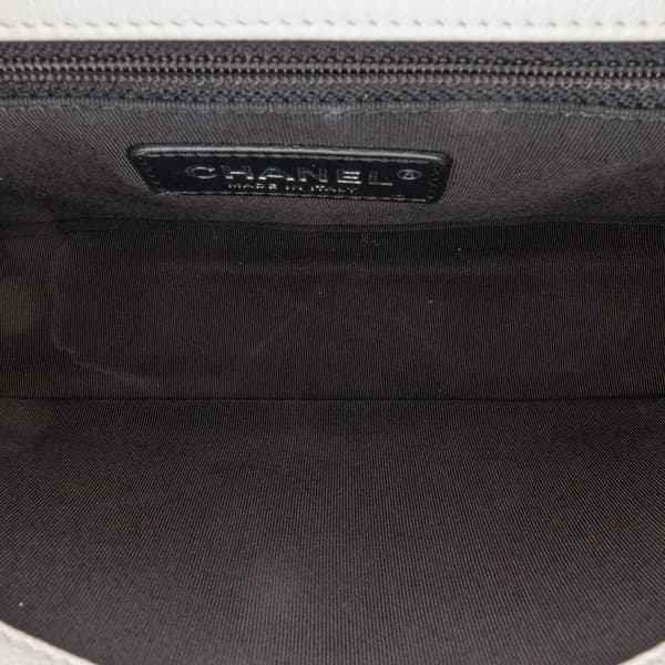 Pre-owned Chanel Medium Quilted Caviar My Everything Flap White