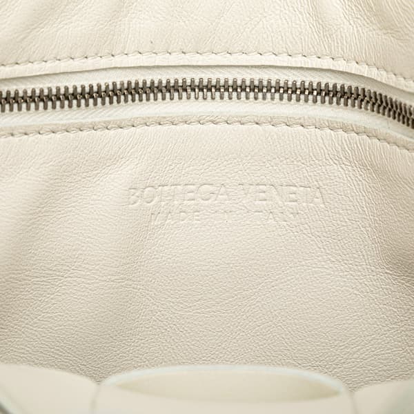 Pre-owned Bottega Veneta Nappa Intrecciato Cassette Messenger White