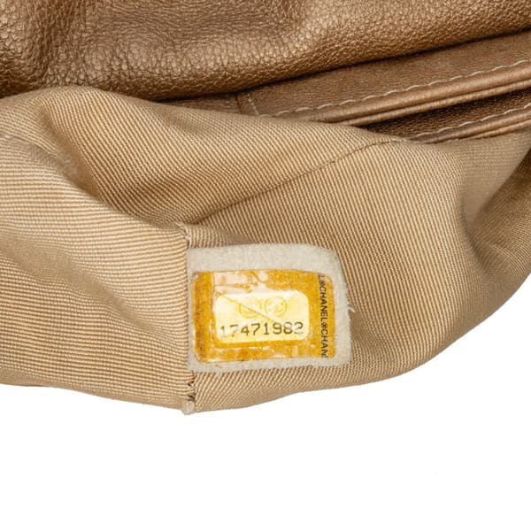 Pre-owned Chanel Grained Metallic Calfskin Trianon Messenger Flap Gold