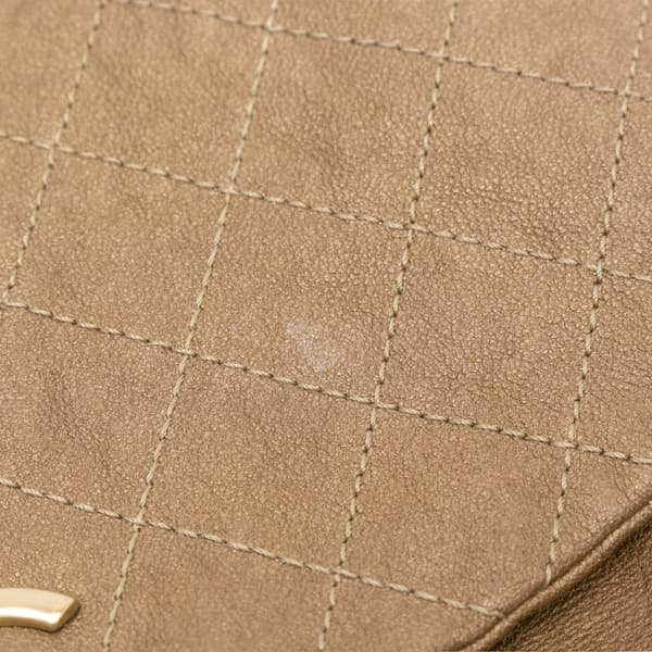 Pre-owned Chanel Grained Metallic Calfskin Trianon Messenger Flap Gold