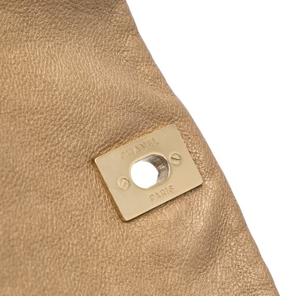 Pre-owned Chanel Grained Metallic Calfskin Trianon Messenger Flap Gold