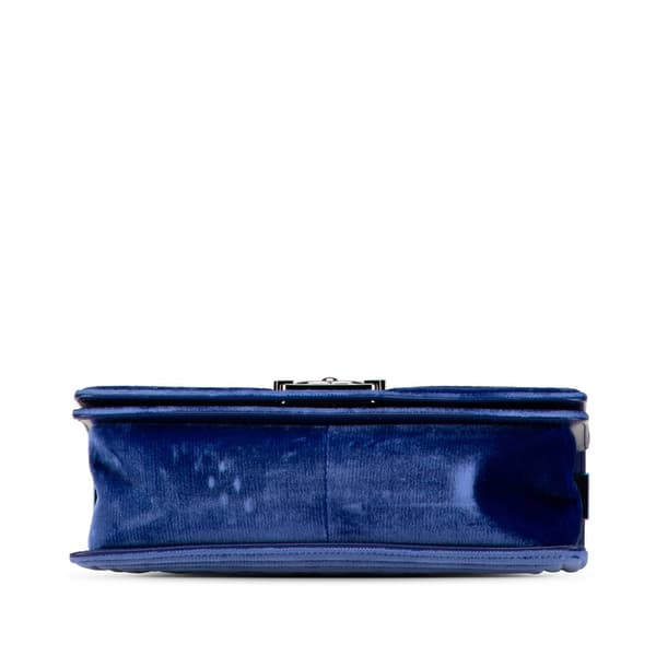 Pre-owned Chanel Old Medium Quilted Velvet Boy Flap Blue