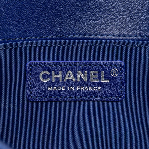 Pre-owned Chanel Old Medium Quilted Velvet Boy Flap Blue