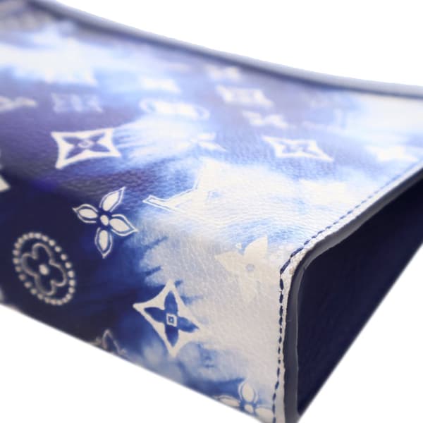 Pre-owned Louis Vuitton Monogram Bandana Gaston Wearable Wallet Blue