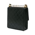 Pikkukuva 2 / 10: Pre-owned Chanel Quilted Goatskin Chic Pearls Flap Black