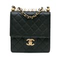 Pikkukuva 1 / 10: Pre-owned Chanel Quilted Goatskin Chic Pearls Flap Black