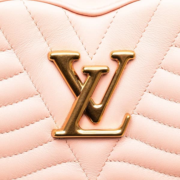 Pre-owned Louis Vuitton New Wave Heart Crossbody Pink
