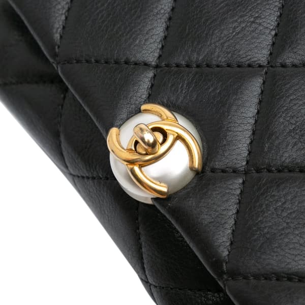 Pre-owned Chanel Mini Quilted Calfskin Pearl CC Accordion Flap Black