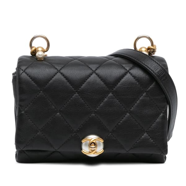 Pre-owned Chanel Mini Quilted Calfskin Pearl CC Accordion Flap Black