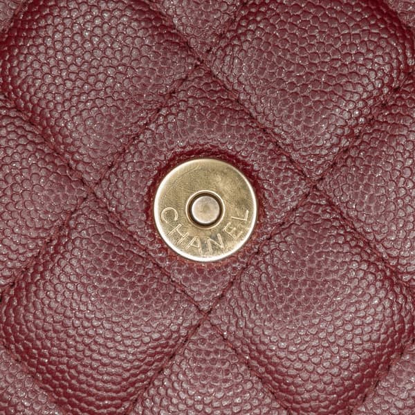 Pre-owned Chanel Quilted Caviar Square Wallet on Chain Red