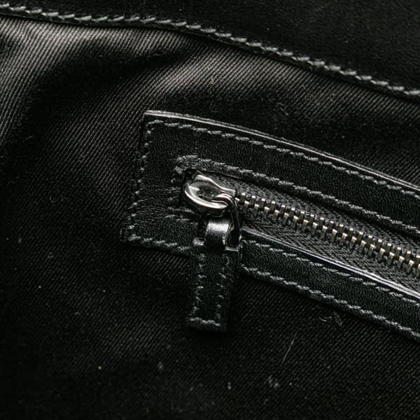 Pre-owned Gucci GG Canvas Crossbody Black