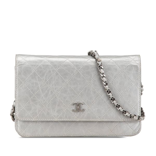 Pre-owned Chanel CC Quilted Aged Calfskin Wallet On Chain Silver