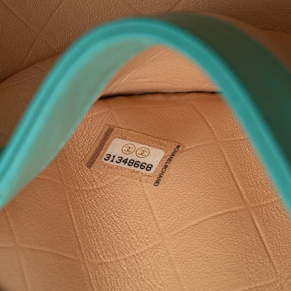 Pre-owned Chanel Quilted Lambskin Round Moon Messenger Flap Blue