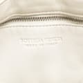 Miniatyrbillede 5 af 10: Pre-owned Bottega Veneta Nappa Intrecciato Padded Cassette Crossbody White
