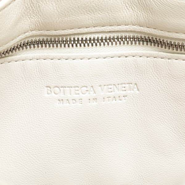 Pre-owned Bottega Veneta Nappa Intrecciato Padded Cassette Crossbody White
