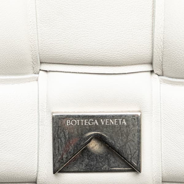 Pre-owned Bottega Veneta Nappa Intrecciato Padded Cassette Crossbody White