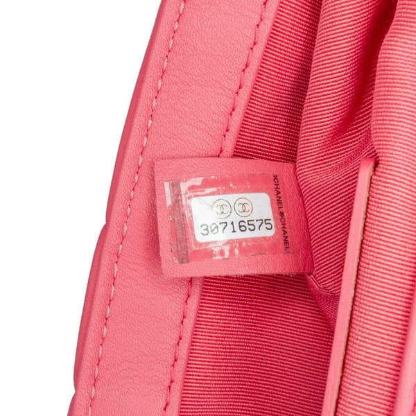 Pre-owned Chanel Mini Quilted Calfskin Bubbly Flap Pink