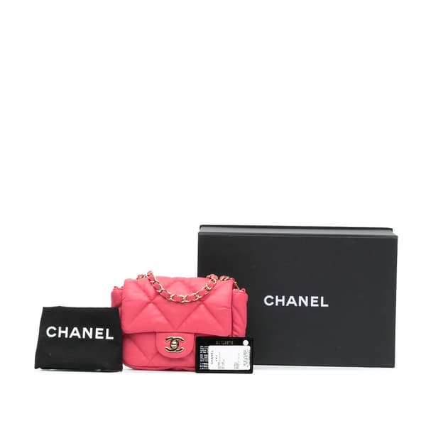 Pre-owned Chanel Mini Quilted Calfskin Bubbly Flap Pink