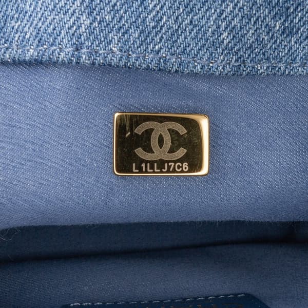 Pre-owned Chanel Mini Rectangular Denim Mood Flap Blue